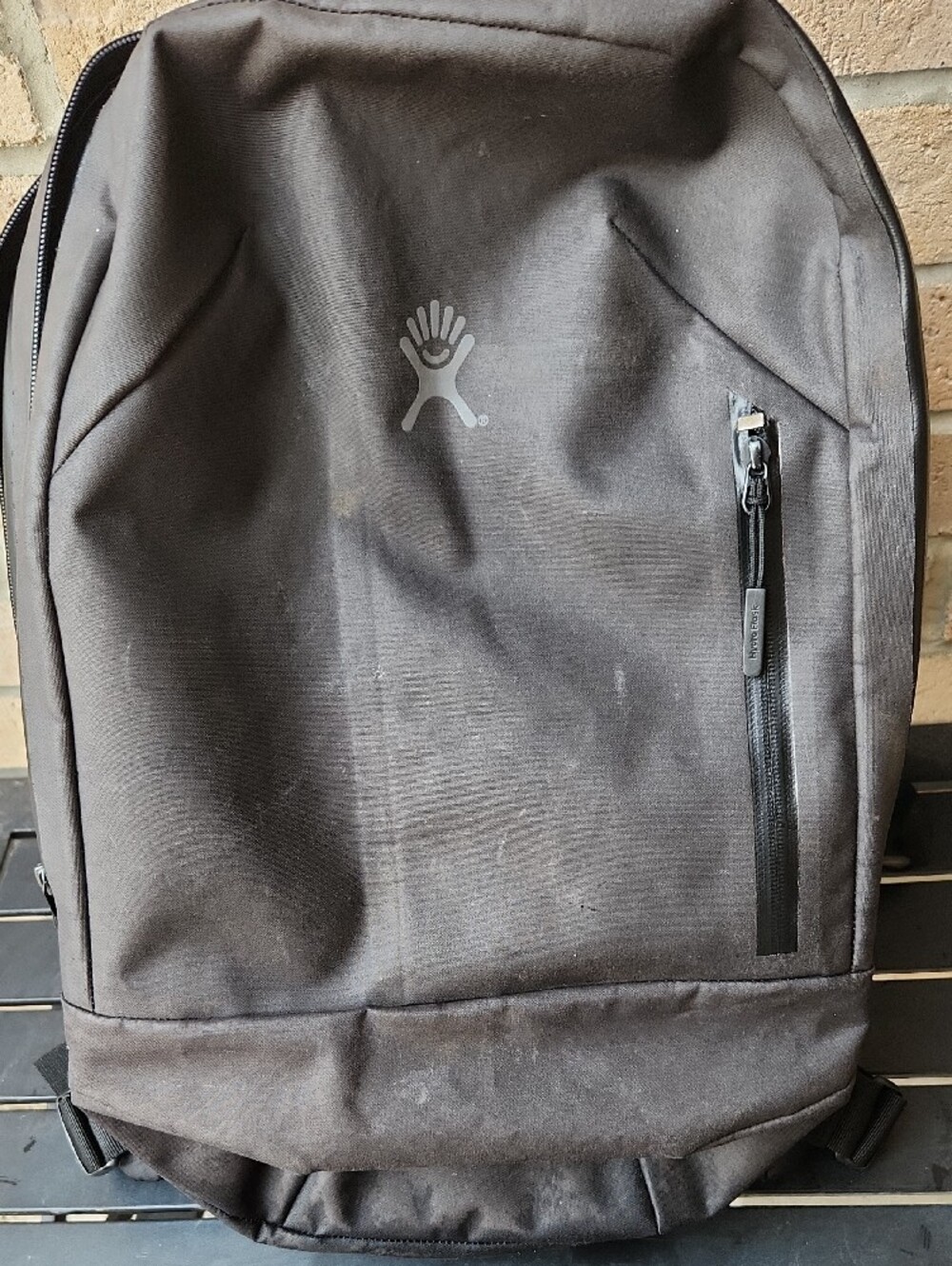 Hydro Flask Backpack - Picture 2 of 6